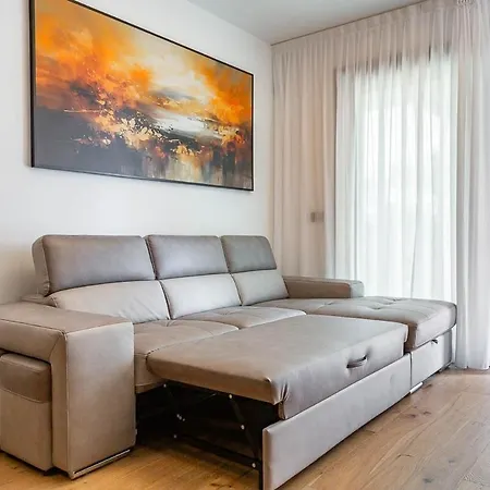 Free Parking Besta 10 Minutes Away Private Terrace And Garden View * Milano